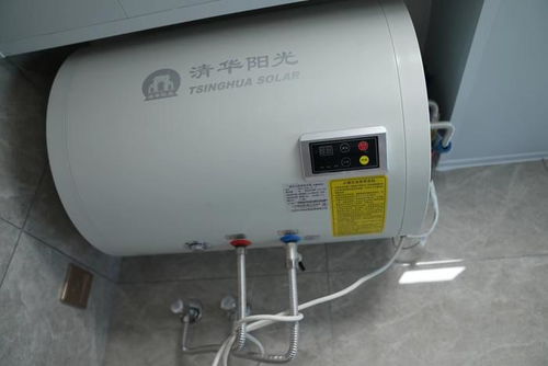 崭新的太阳能热水器,这小区物业竟建议业主拆了卖废品