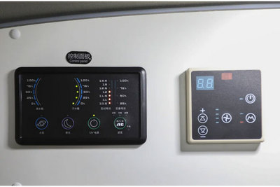 景宴房车V90 舒适与质保兼备，起售价25.98万，搭载太阳能热水系统